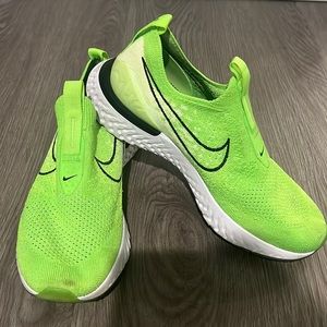Nike Epic Phantom React flyknit